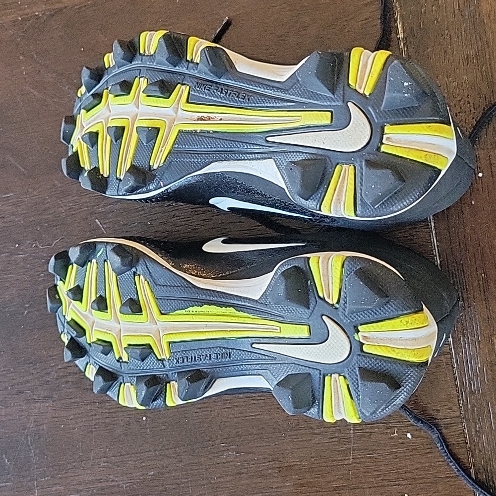 Nike Fastflex Baseball Cleats - Picture 2 of 4